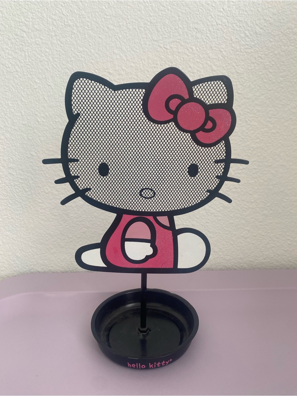Vintage Sanrio Hello Kitty metal earring holder & jewelry stand